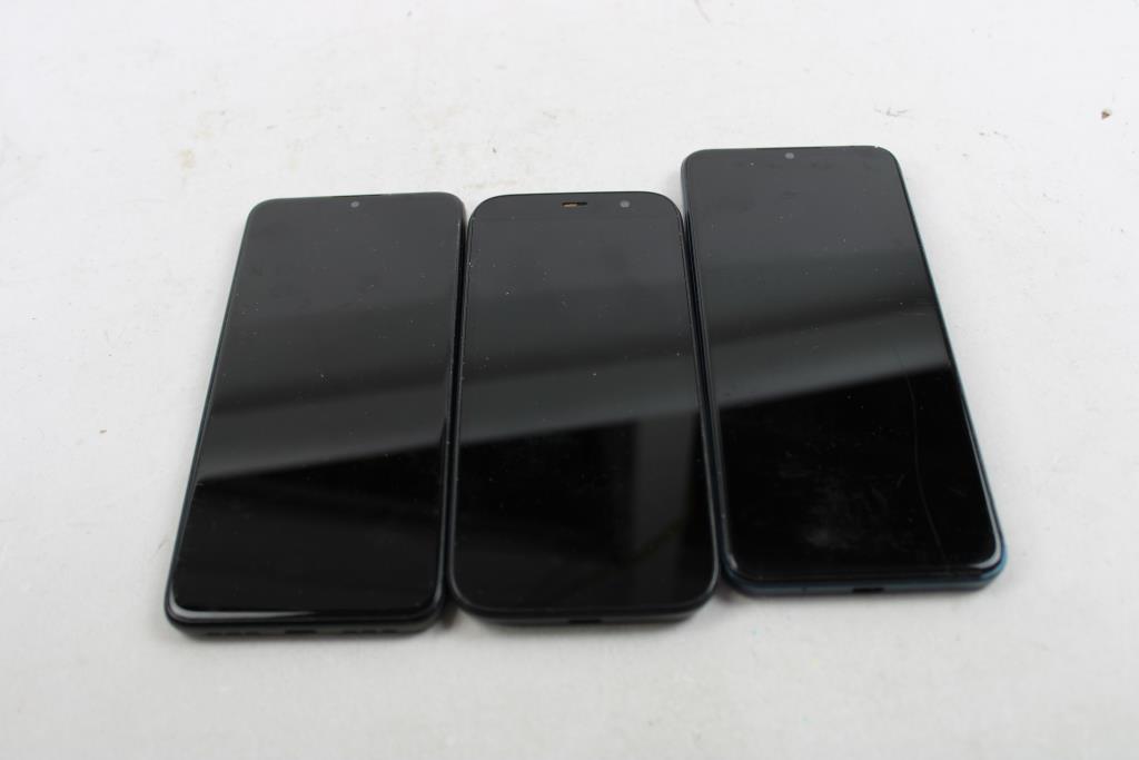 T-Mobile, BLU Cell Phone Lot, 3 Pieces, Sold For Parts