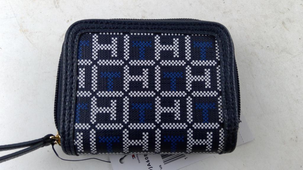 Tommy Hilfiger Wallet