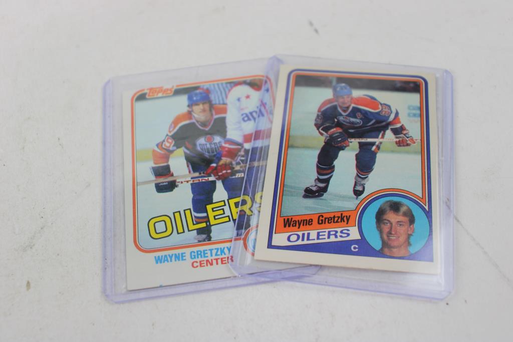 Topps, NHLPA, Wayne Gretzky Trading Cards, 2 Pieces