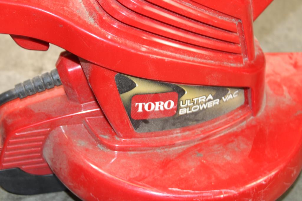 Toro Ultra Leaf Blower Vac 51619 Property Room