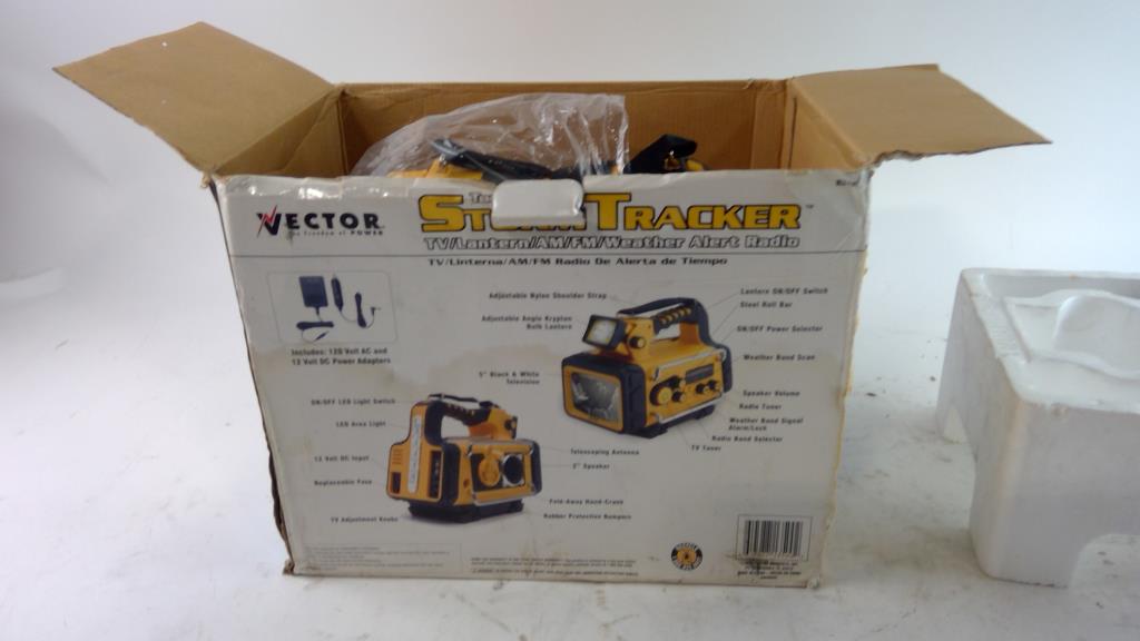 Tough Bright Storm Tracker Flashlight/TV/Lantern/AM/FM/Weather Alert ...