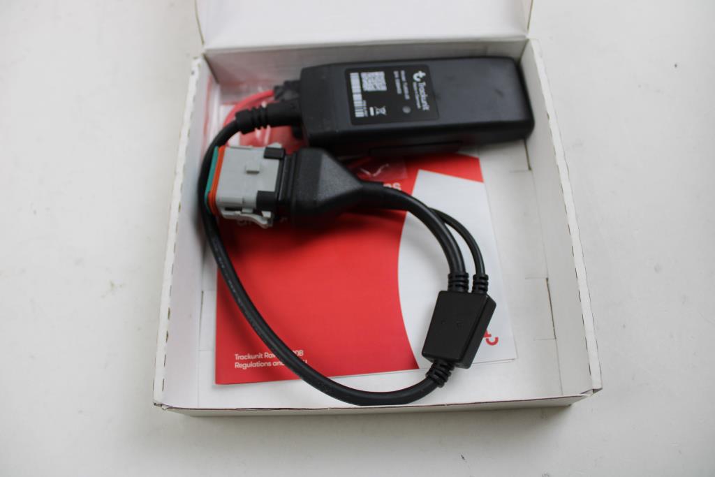 Trackunit TU600-25 Tracker, CCC8494-OS Cable Connectors, 4 Pieces