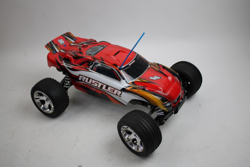 Traxxas Rustlers Remote Control Car