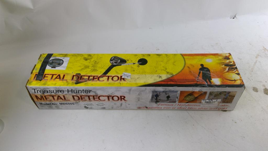 Treasure Hunter Metal Detector
