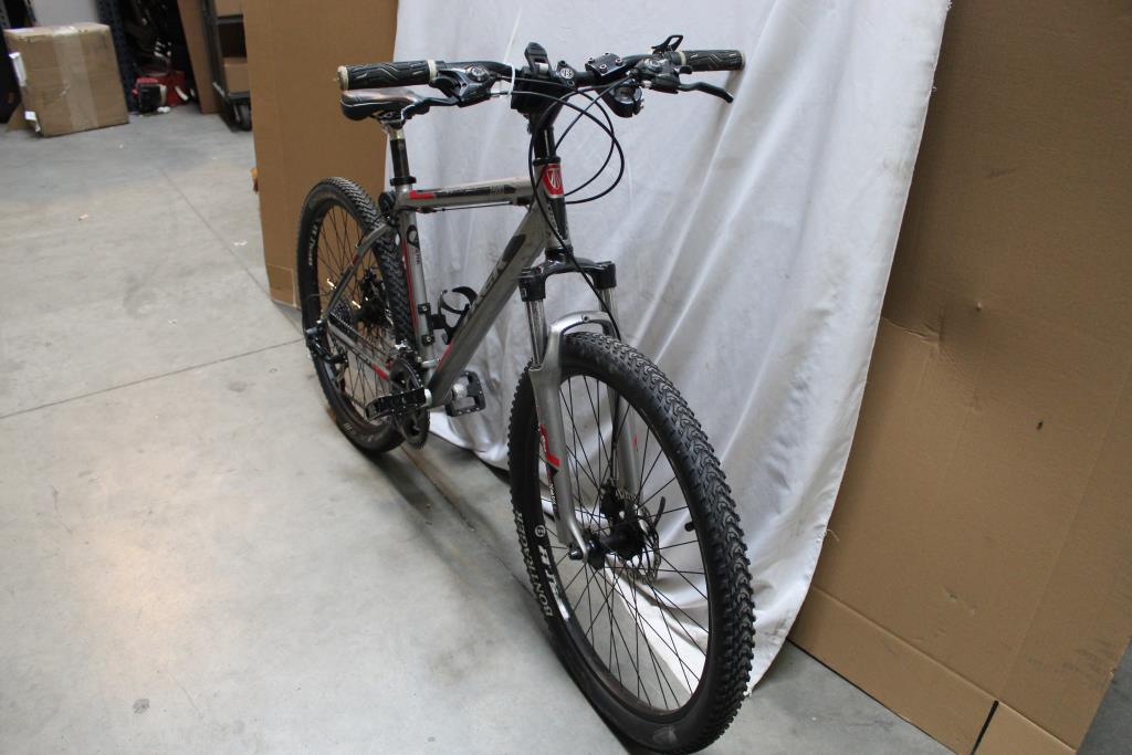trek three series