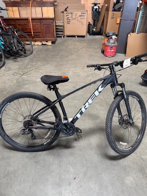 Trek Marlin 5 Mountain Bike