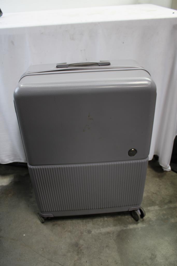 Tripsi Rolling Suitcase