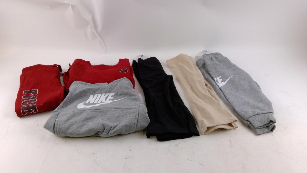 True Religion Sweatshirt And More 5+ Pieces