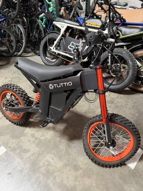 Tuttio Moto Style E-Bike - DAMAGED