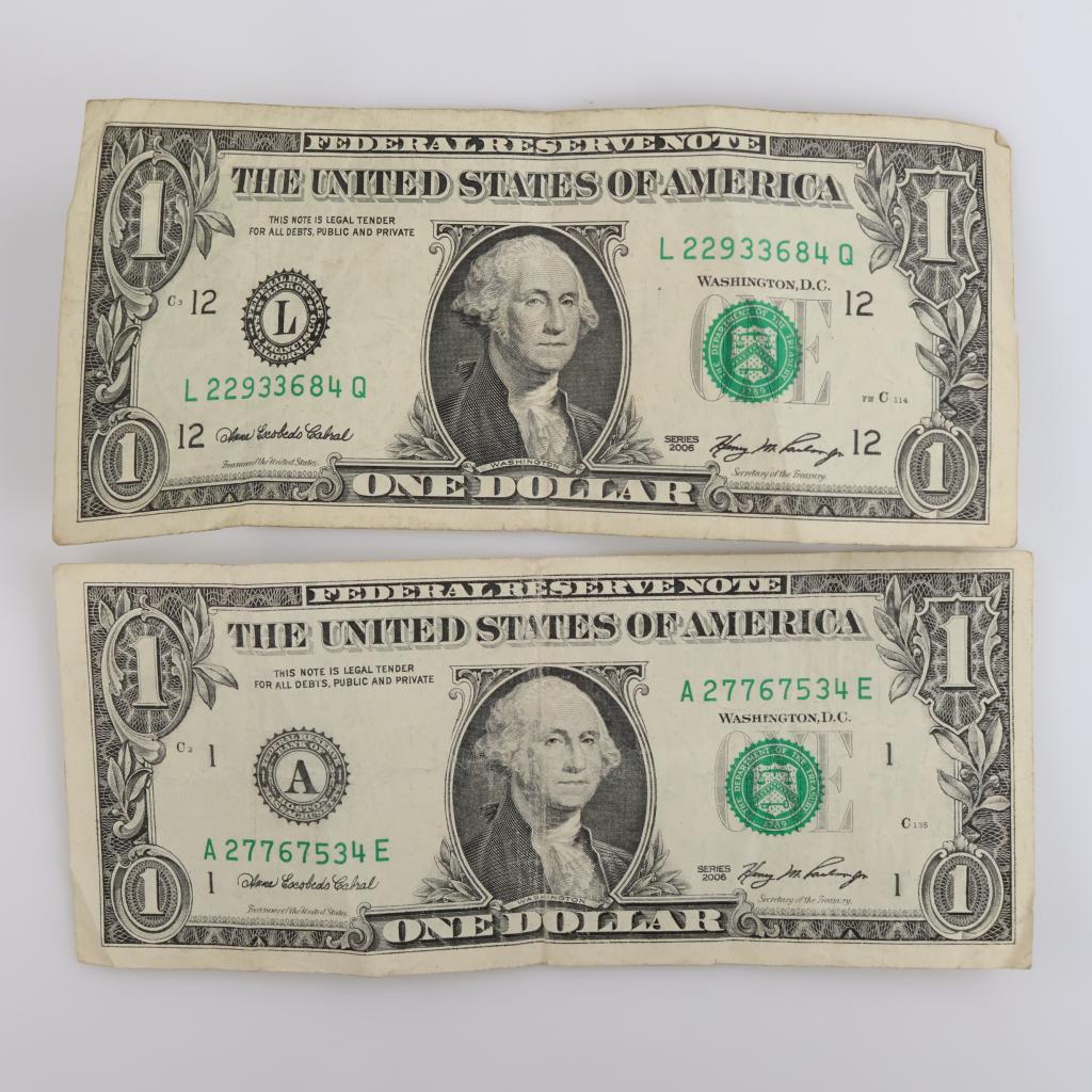 Two 2006 US Federal Reserve Note 1 Dollar Bills