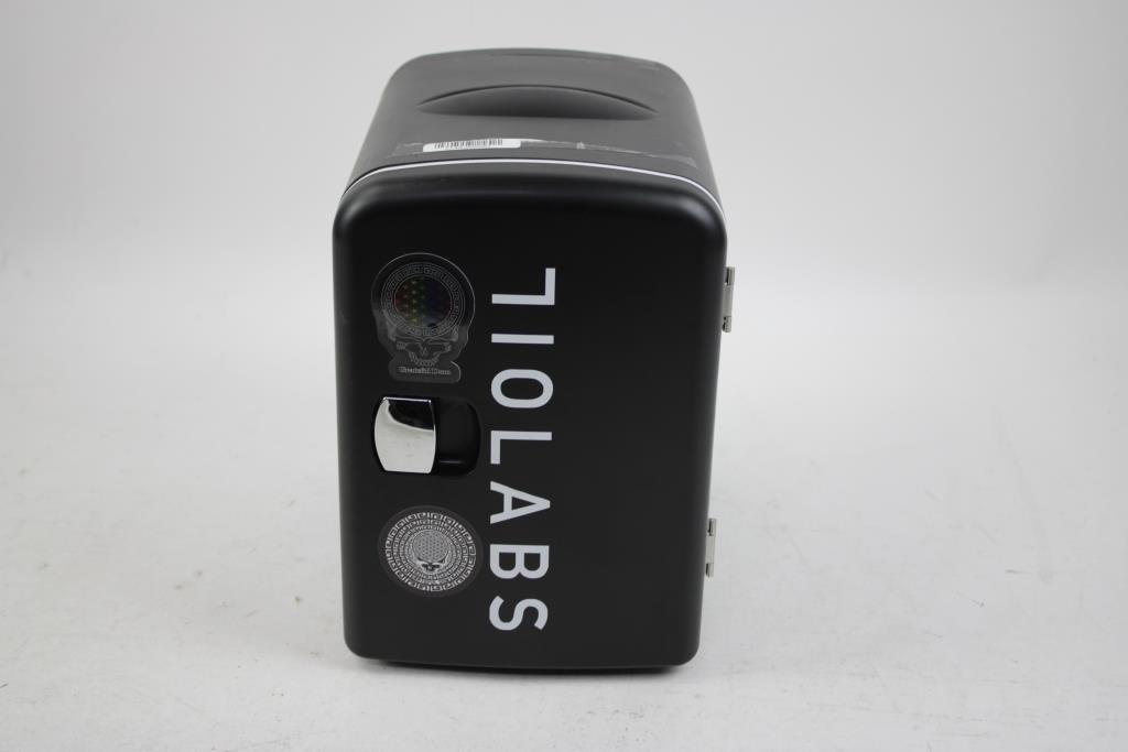 Uber Appliance Chill 6-Can Mini Fridge