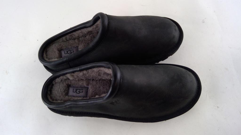 UNITED LABELS 0132449-40/41. Slippers