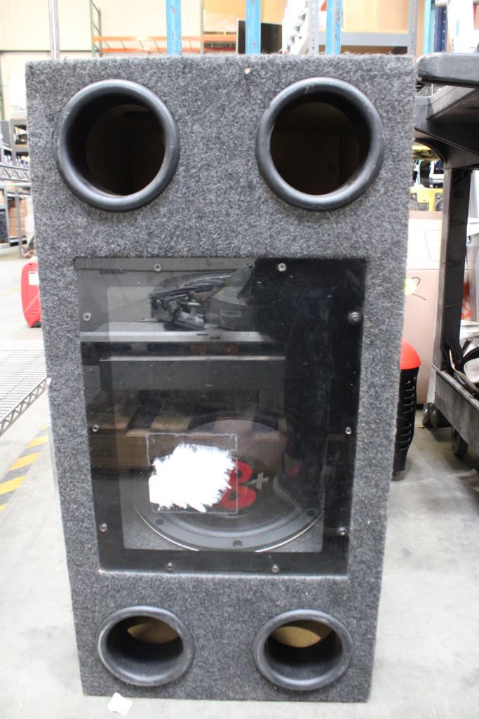 Ultimate Amp With Dual Kenwood 10" DB+ Speakers Property Room