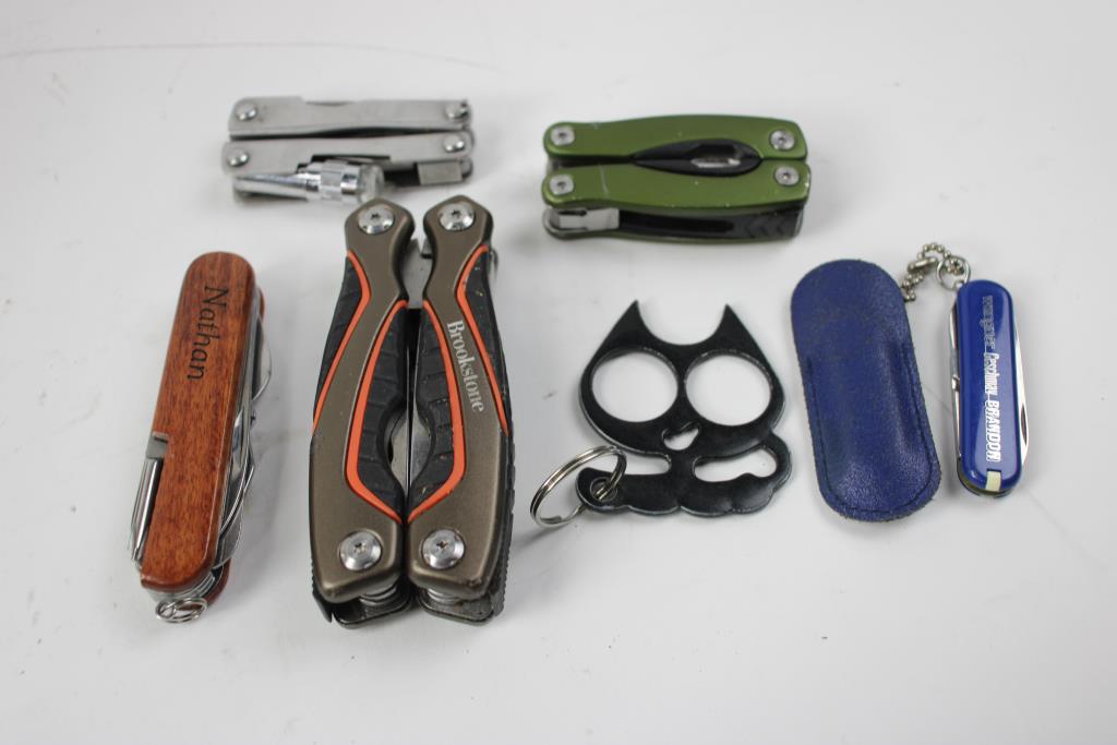 Uncle Henry, Swiss Army, And More Folding Knives, 11 Pieces