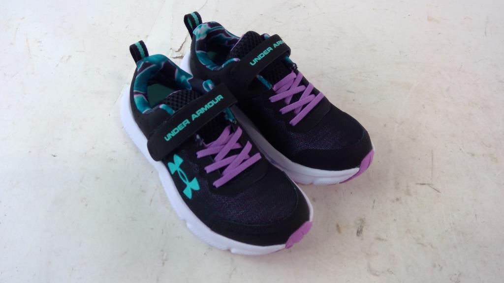 Underarmor Kids Running Shoes Size 1.5y Property Room
