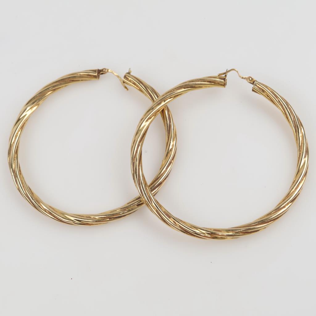 UnoAErre 14kt Gold Twisted Hollow Hoop Earrings