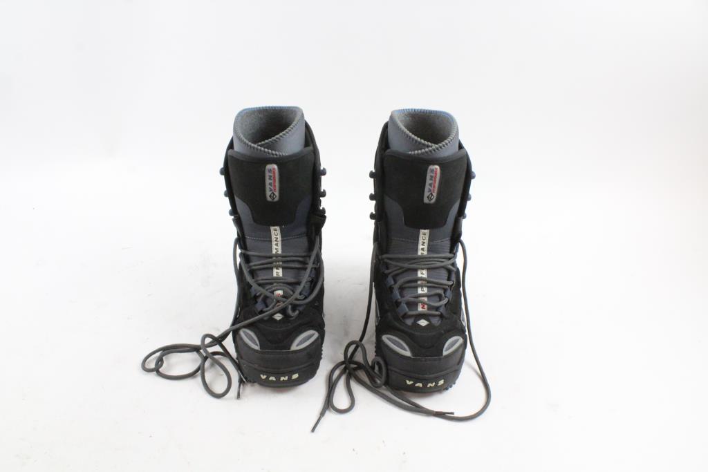vans snowboard boots size 12