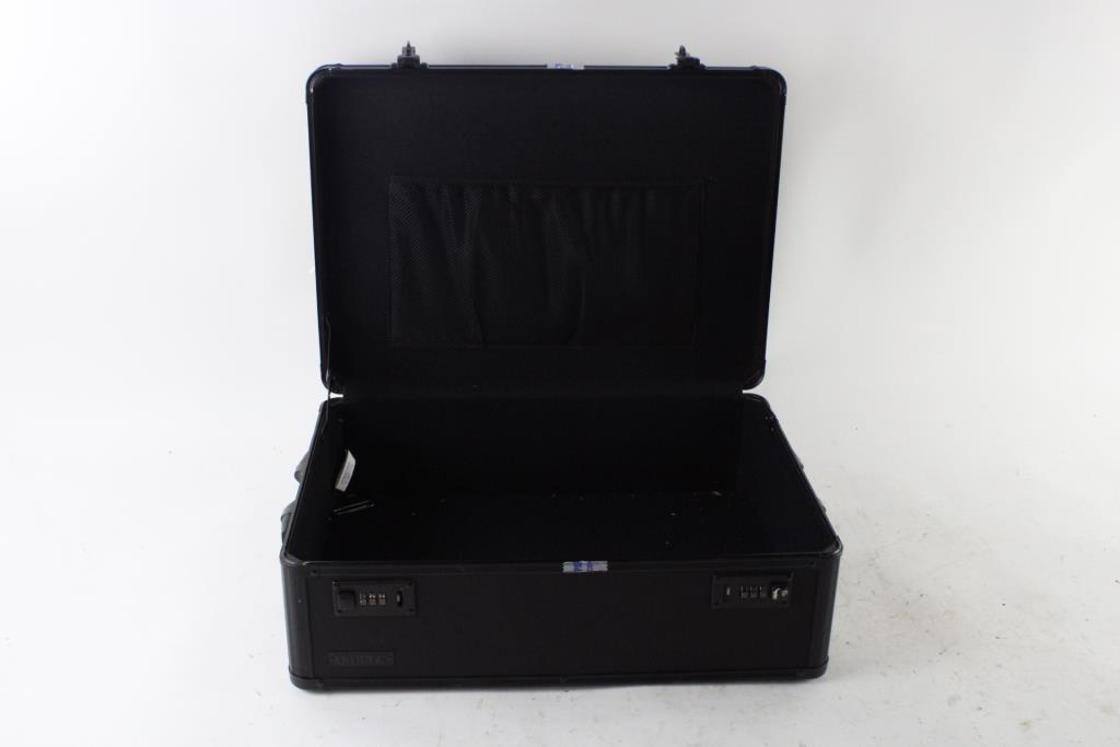 Vaultz Combination Storage Chest Property Room