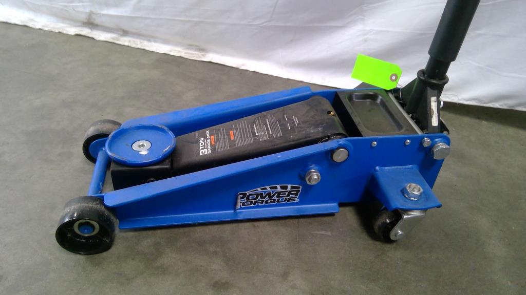 Vehicle Garage Jack Property Room