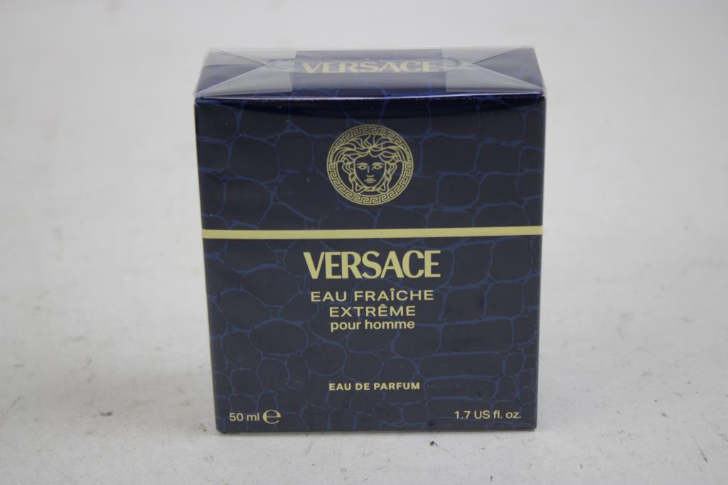 Versace Perfume