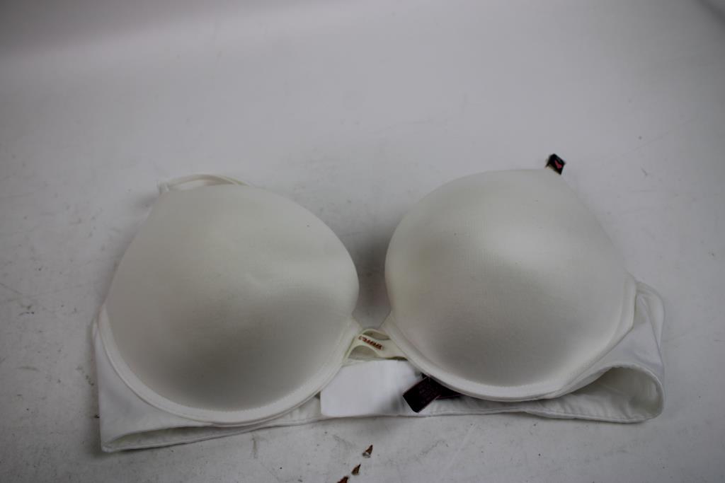 Victoria's Secret 38C Push-Up Bras, PINK 34D Push-Up Bra, 3 Pieces