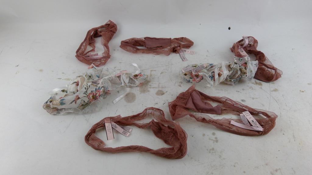 Victoria's Secret Underwear Size M 5+ Pieces