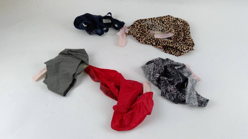 Victoria's Secret Underwear Size M 5 Pieces
