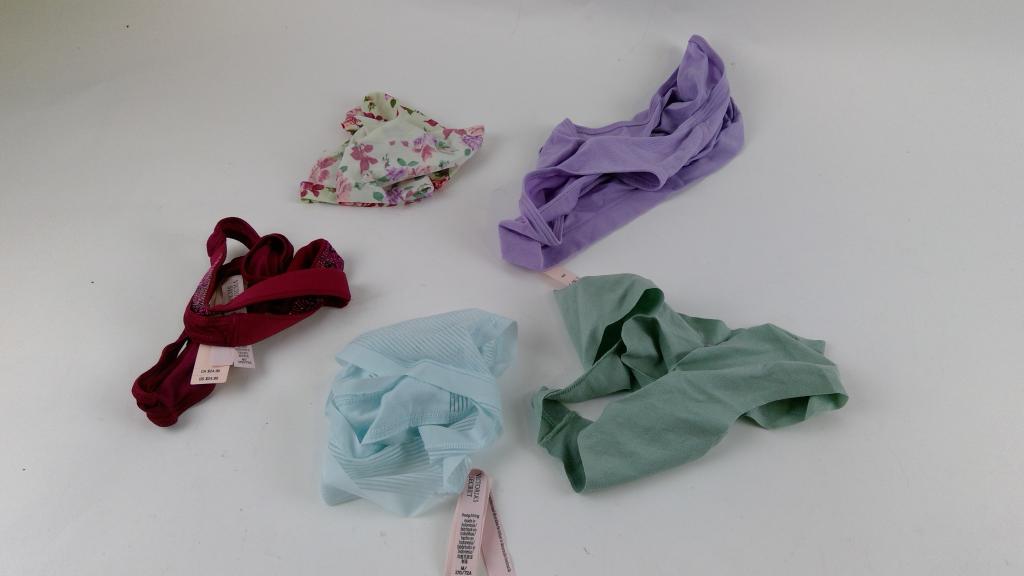 Victoria's Secret Underwear Size M 5 Pieces