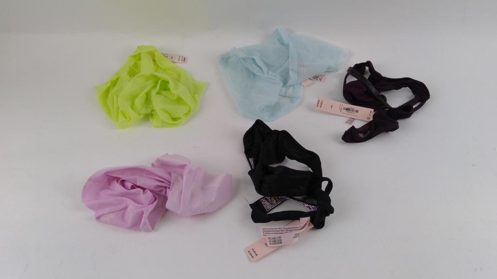 Victoria's Secret Underwear Size M 5 Pieces