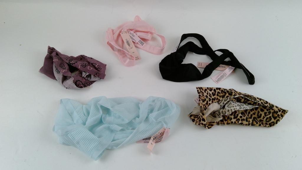Victoria's Secret Underwear Size M 5 Pieces