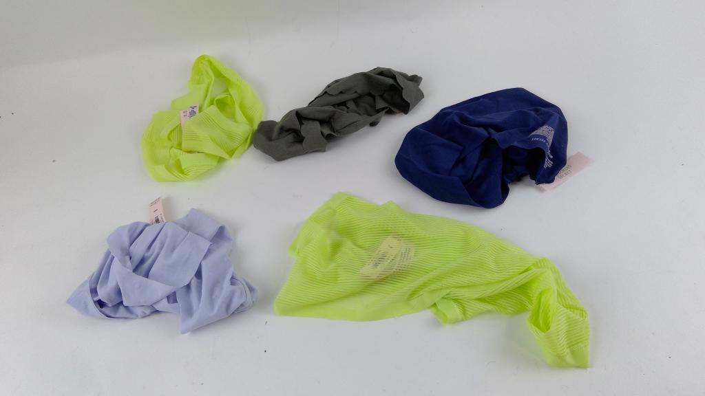 Victoria's Secret Underwear Size M 5 Pieces