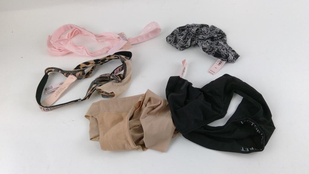 Victoria's Secret Underwear Size M 5 Pieces