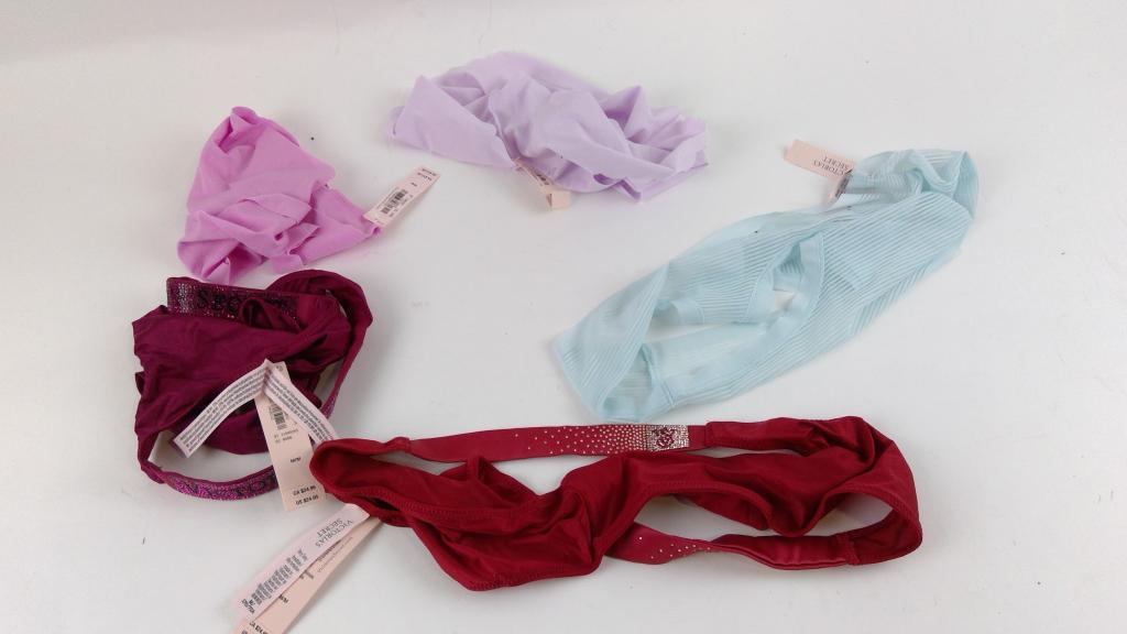 Victoria's Secret Underwear Size M 5 Pieces
