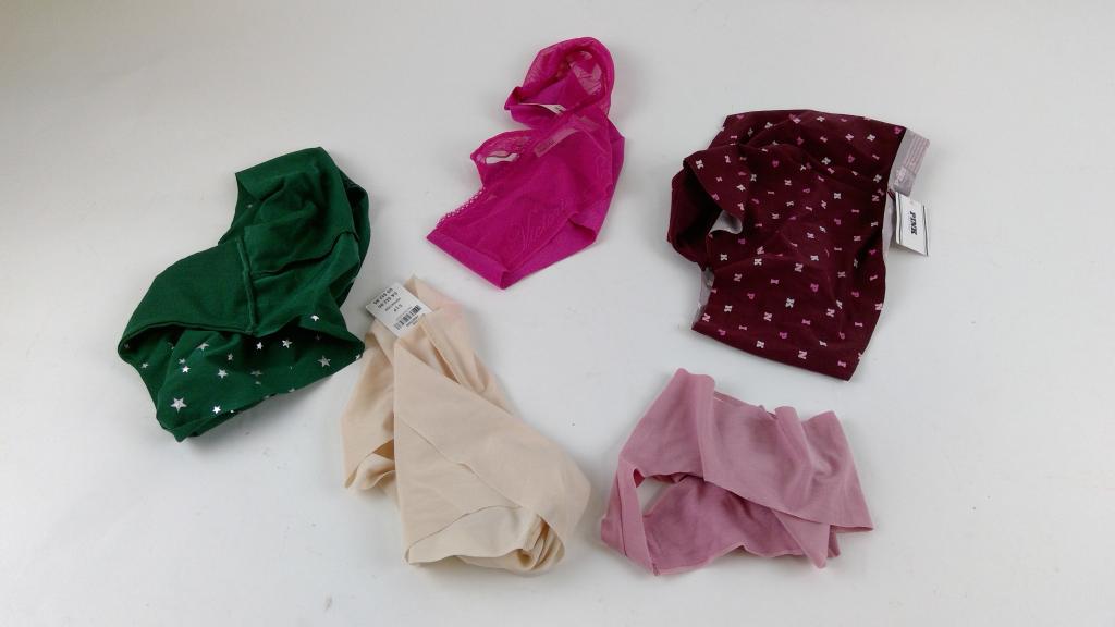 Victoria's Secret Underwear Size S 5 Pieces