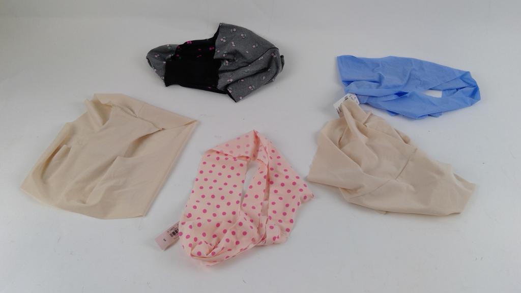 Victoria's Secret Underwear Size S 5 Pieces