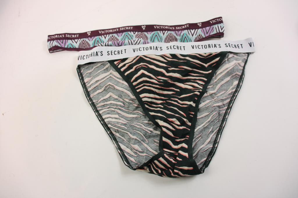 Victoria's Secret Underwear, SizeL , 3+ Pieces Property Room