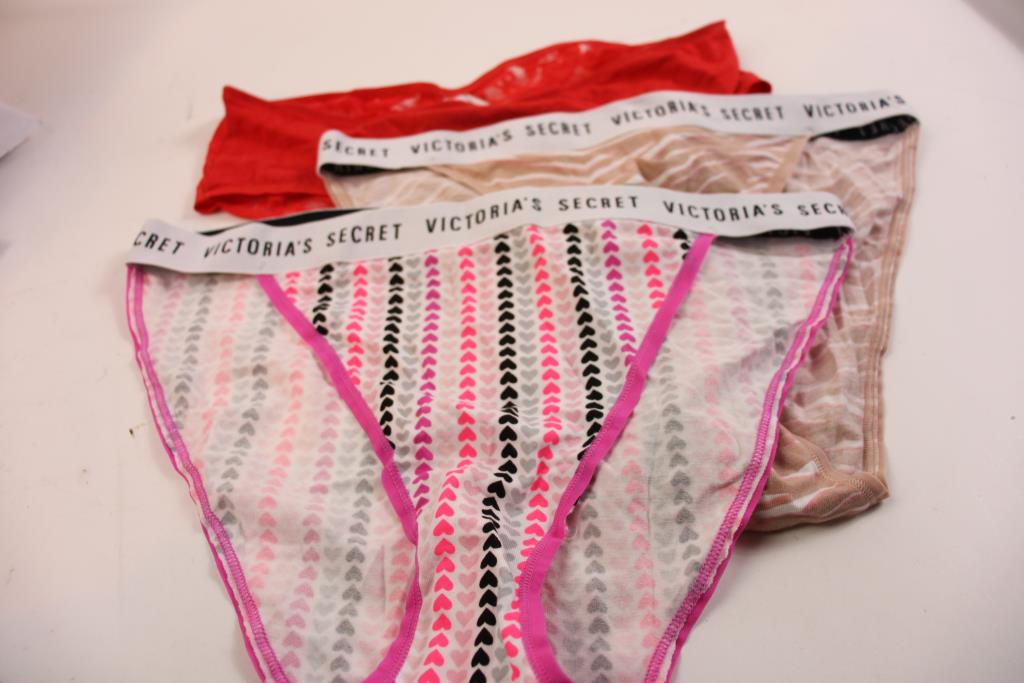 Victoria's Secret Underwear, SizeL , 3+ Pieces Property Room