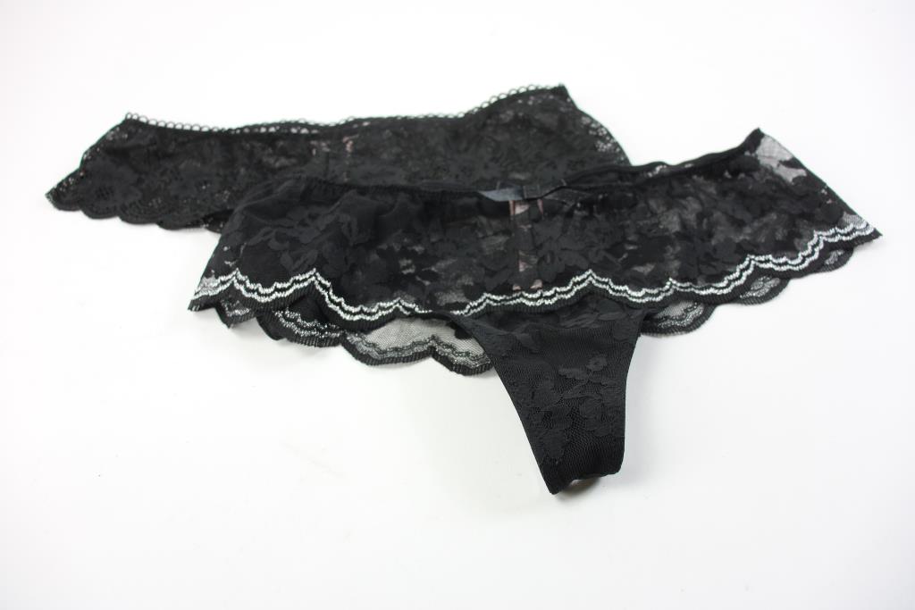 Victoria's Secret Underwear, SizeS, 5+ Pieces Property Room