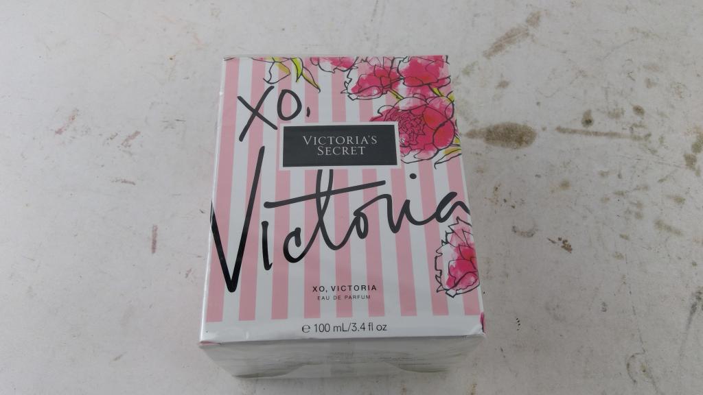 Victoria's Secret Victoria Perfume