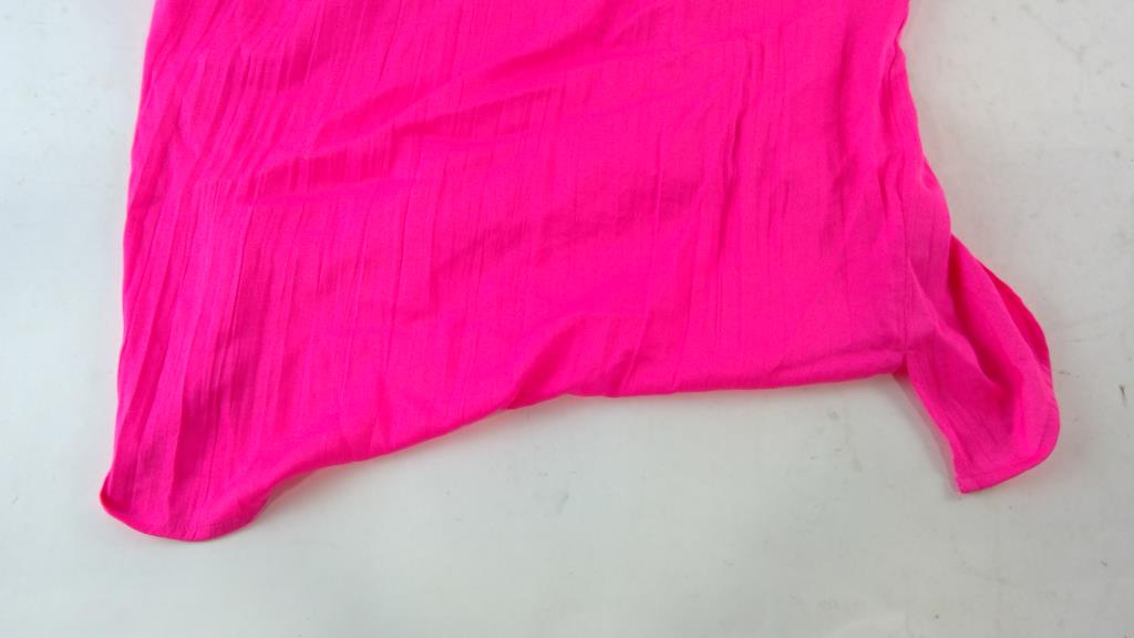 Vince Camuto Top, Size XS Property Room