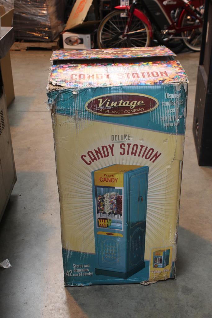 Vintage Appliance Company Deluxe Candy Station Property Room