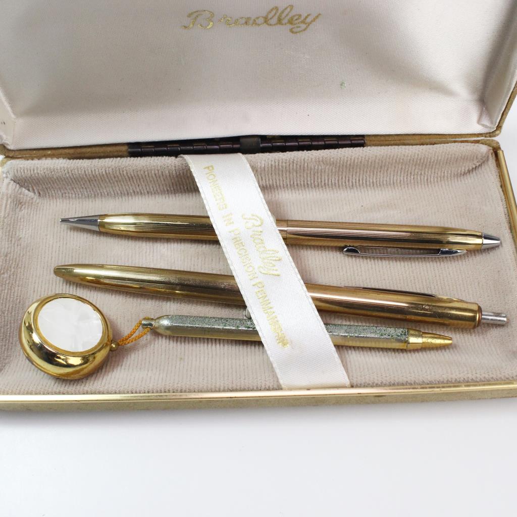 Vintage Bradley Pen And Pencil Set Of 3 Property Room