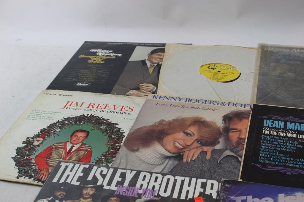 Vinyl Records Wayne Newton, Dean Martin And More 5+ Items Property Room
