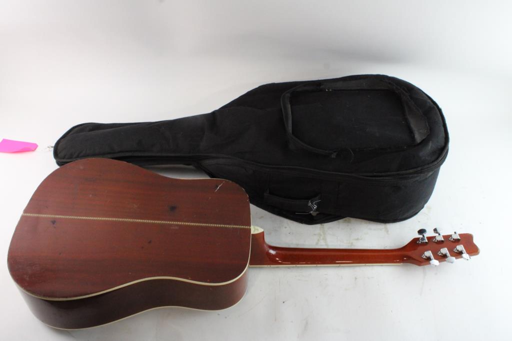 Washburn Acoustic Guitar | Property Room
