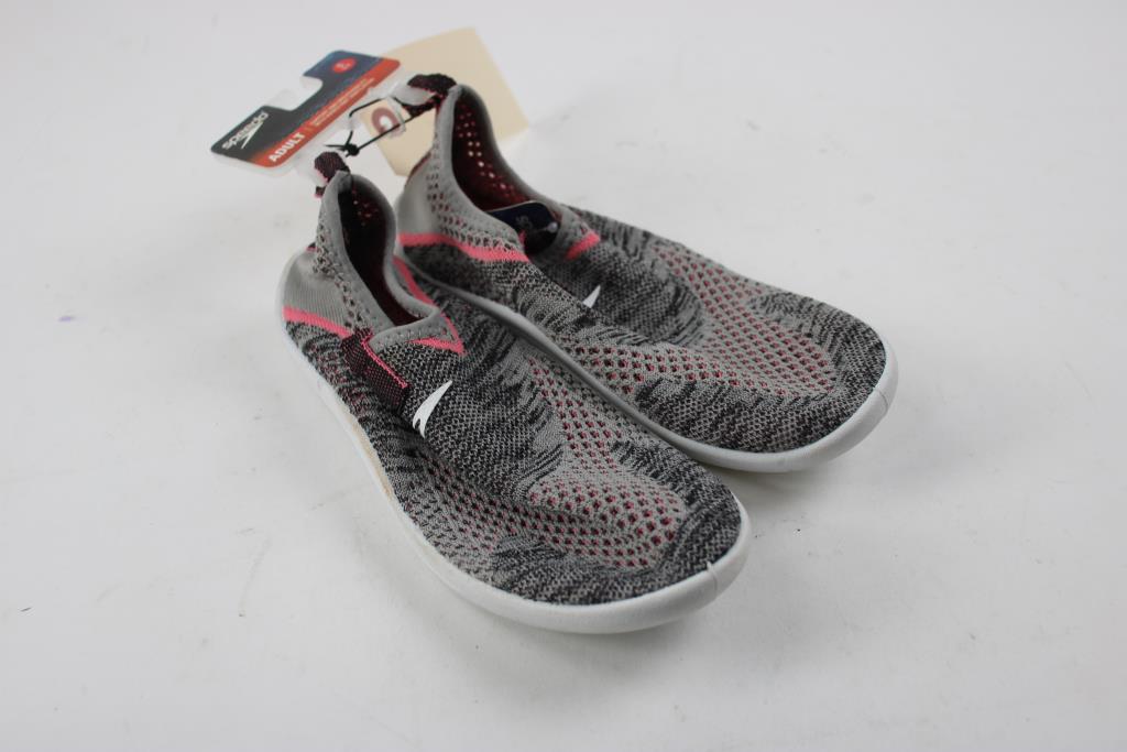 Water Shoes, Women, Size 5-6