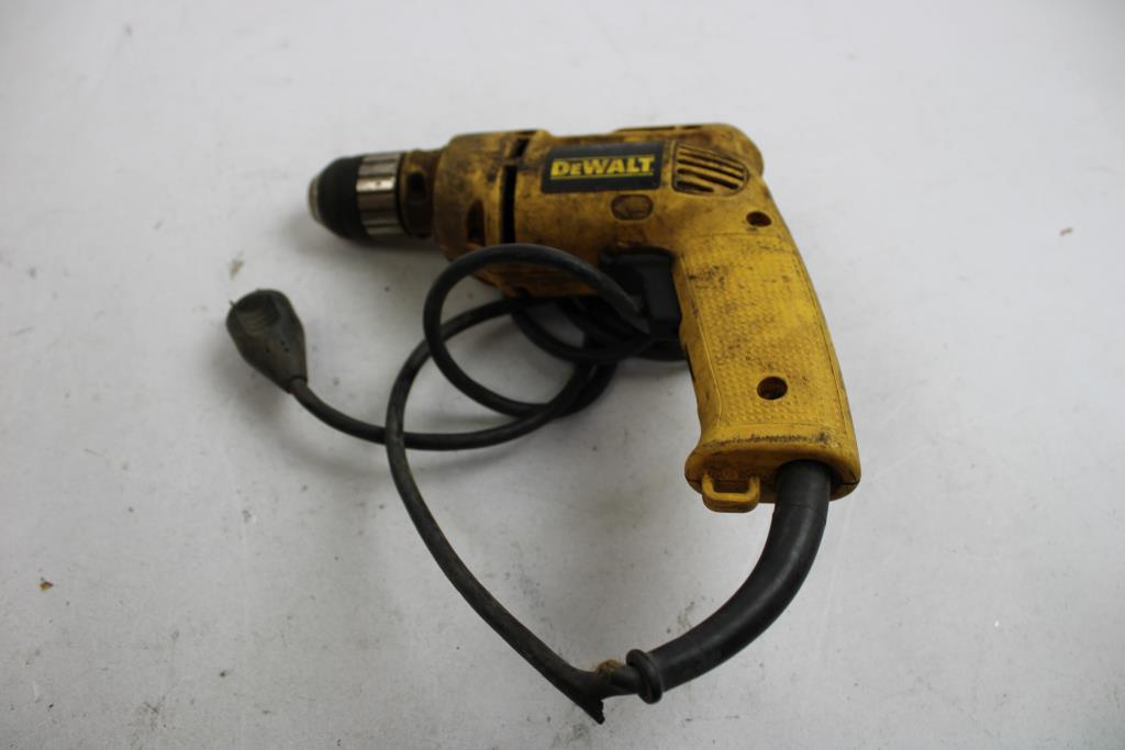 WEN Rotary Tool, Black & Decker Cordless Screwdriver, Dewalt 3/8" VSR Drill, 3 Pieces