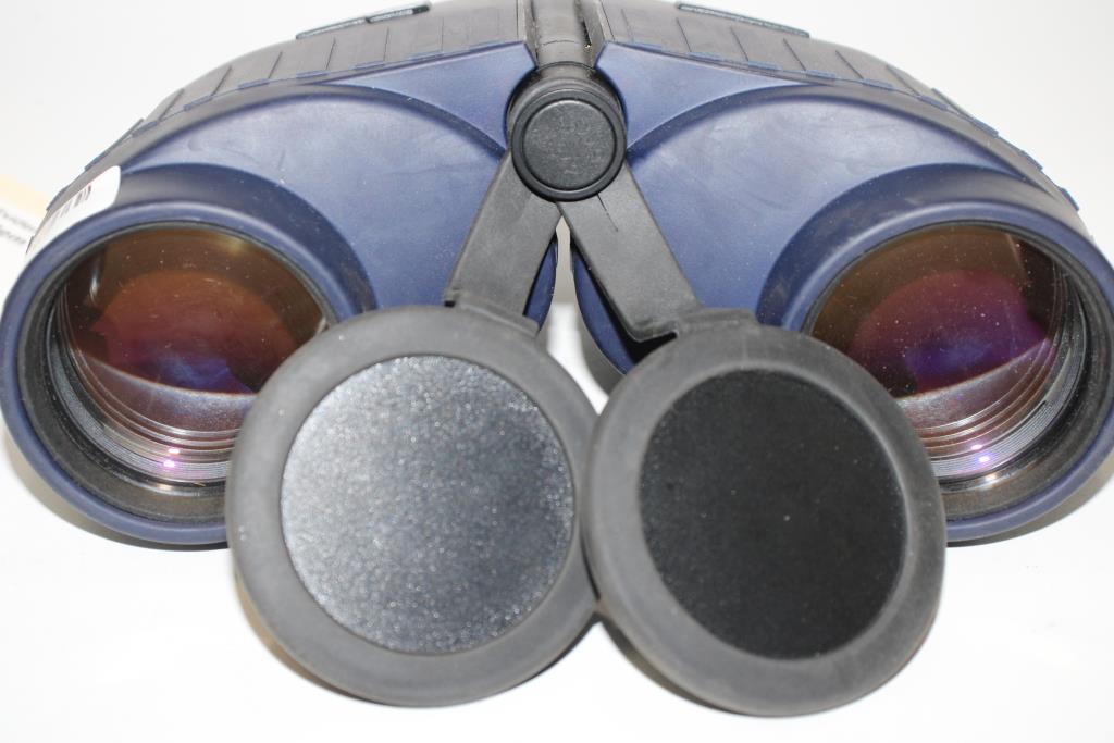 West Marine Offshore 3000c Binoculars Property Room