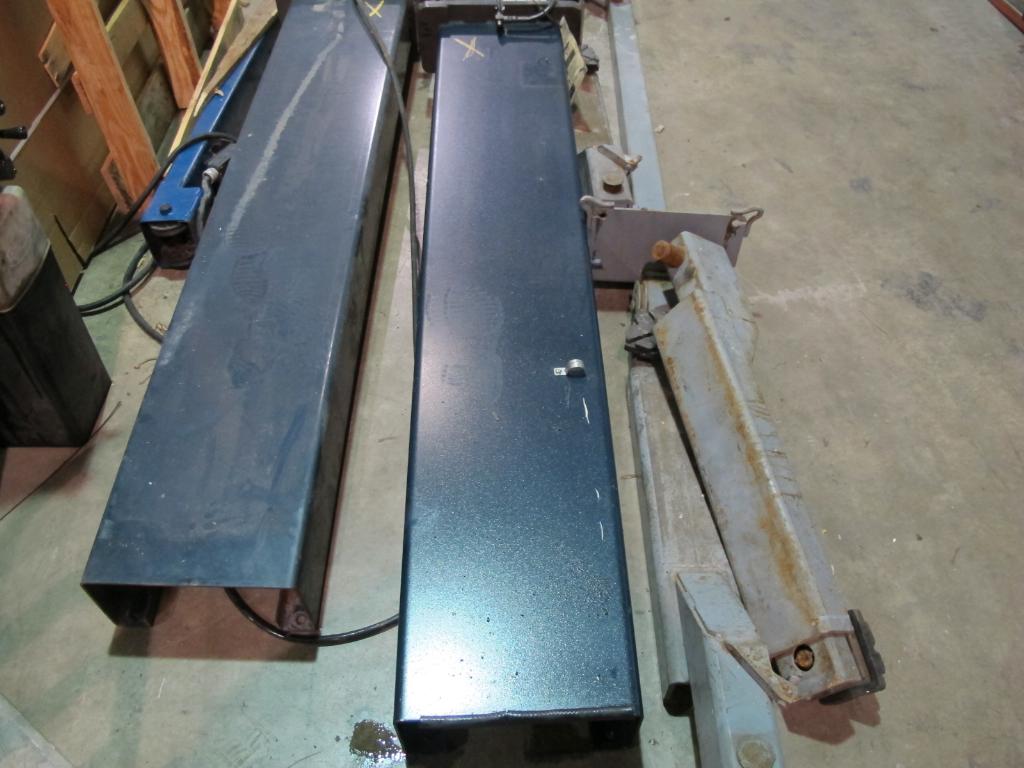 Western Car Lift, ***FLORIDA APPT ONLY*** Property Room