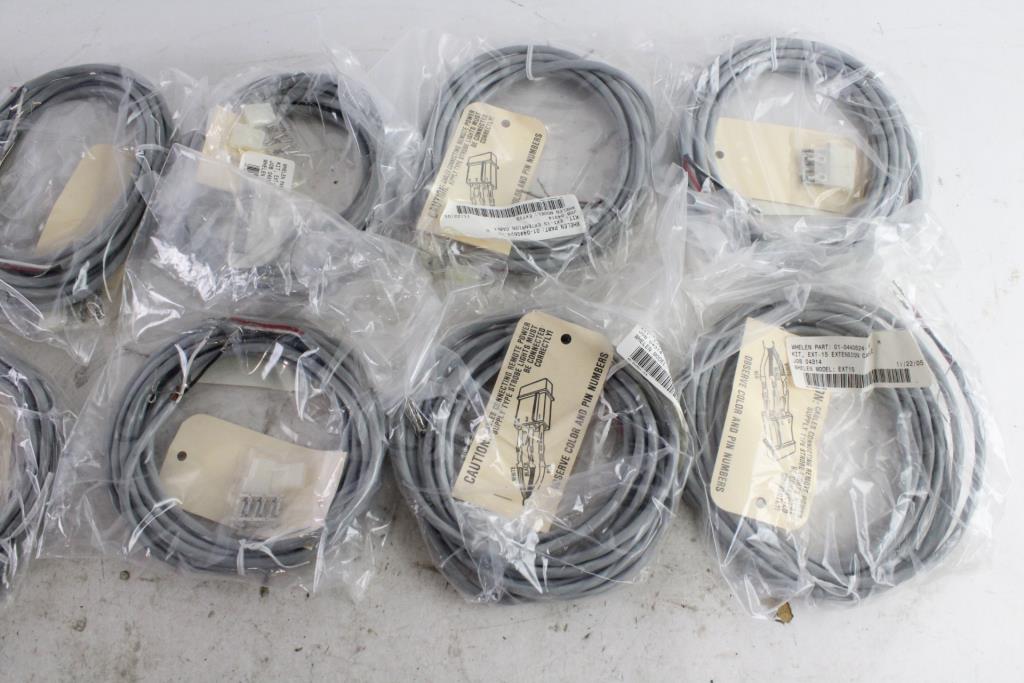 Whelen Extension Cables, 5+ Pieces Property Room
