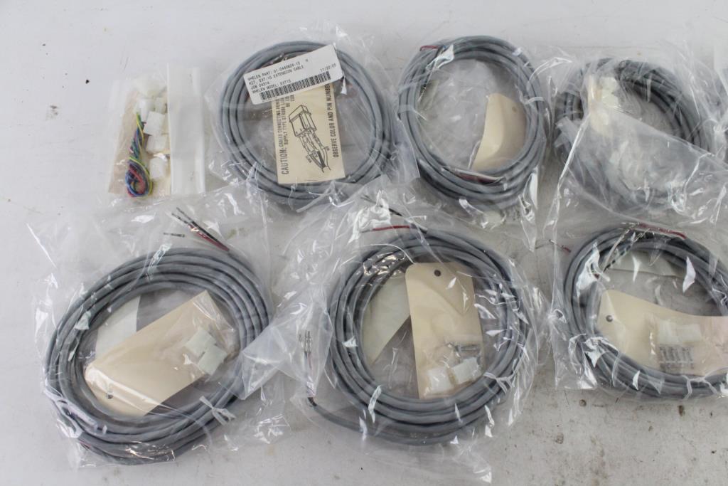 Whelen Extension Cables, 5+ Pieces Property Room